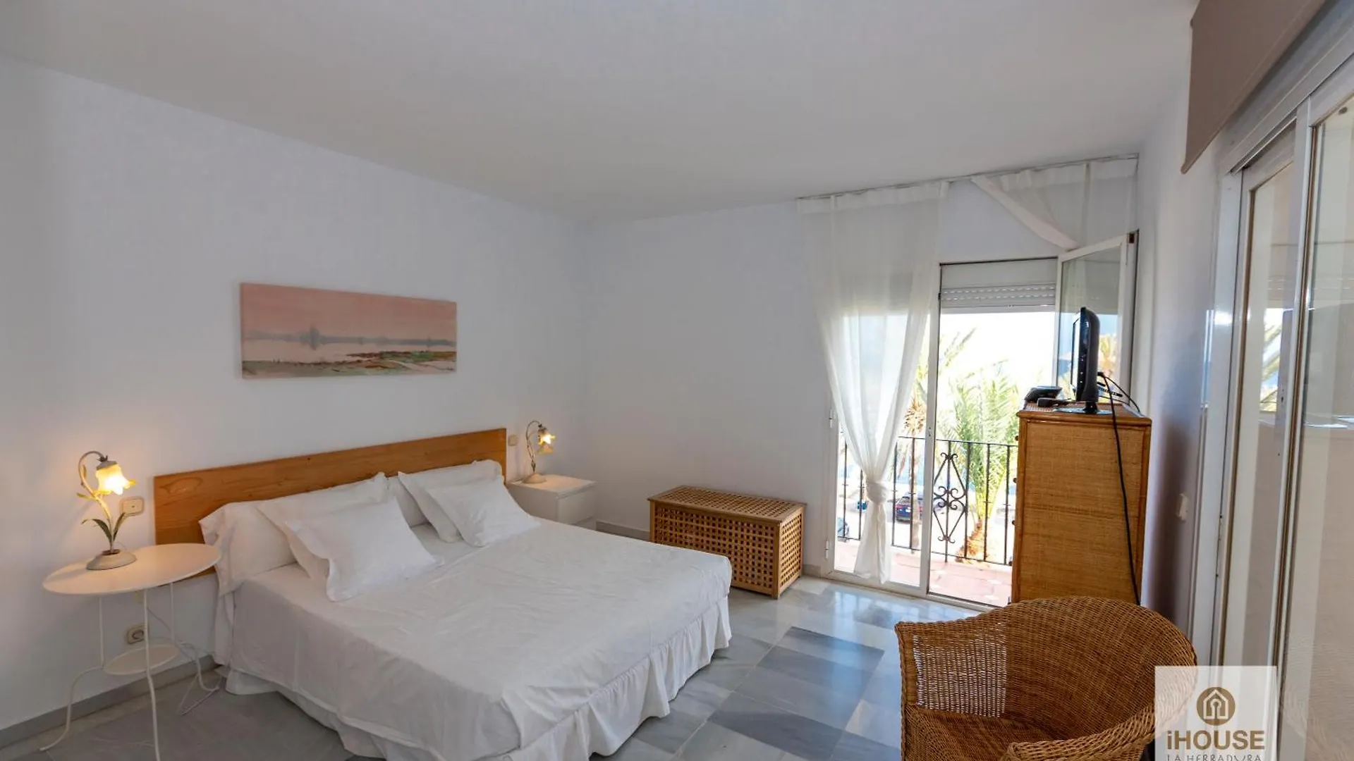 Apartment Valverde La Herradura  Spain
